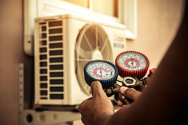Professional Hvac technician working in Hopewell, NJ